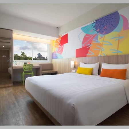 Hotel Zuri Express Jimbaran Extérieur photo